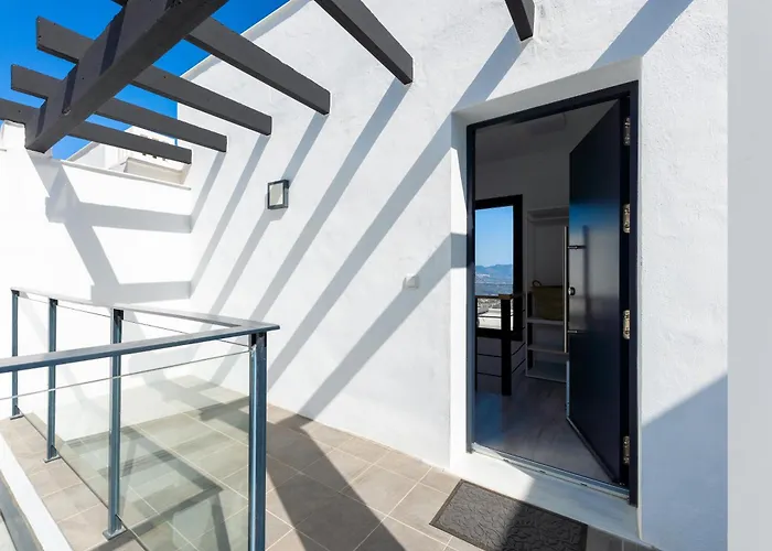 Casa vacanze Modern Villa, Pool, Ocean & Mountain View Marbella